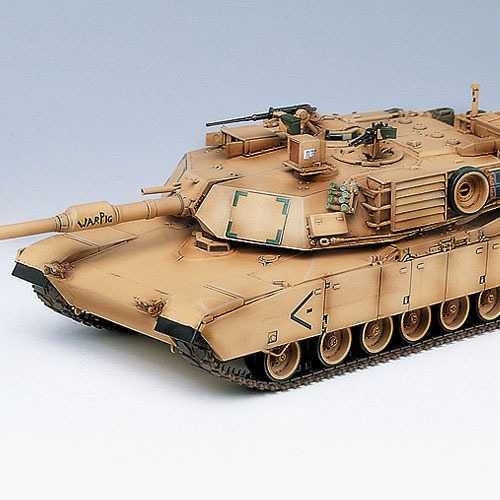 Academy -  Academy 13202 - M1A1 ABRAMS "IRAQ 2003" (1:35)