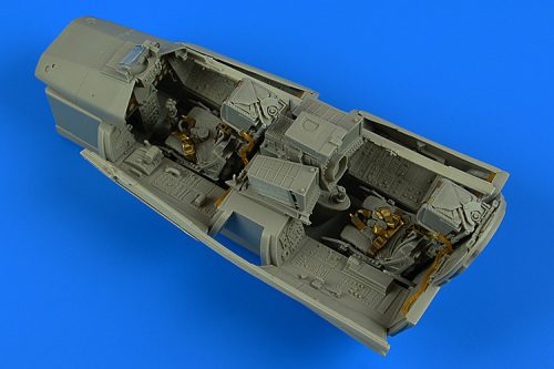 Aires - Panavia Tornado GR.1 cockpit set for Revell