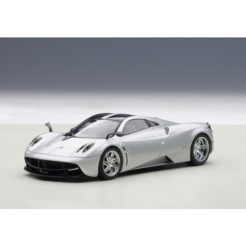 Autoart - 1:43  Pagani Huayra (Metallic Silver) 2011