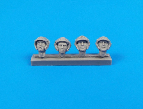 CMK - Universal Military Pilot Heads w/helmets (8 pcs)