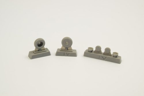 CMK - P-40 Wheels-Diamond and Hole Tread f.SH