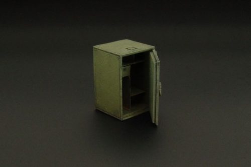 Hauler - 1/72 US Field Safe resin construction kit of army safe