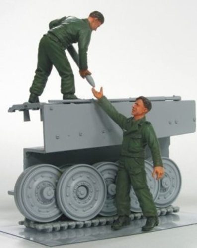 Hobby Fan - Tiger I Ammunation Supply- 2 Figures