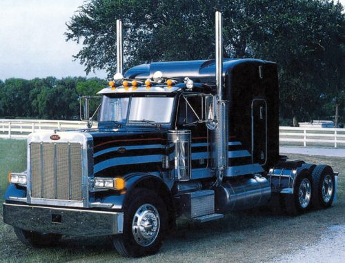 Italeri - Peterbilt 378 "Long Hauler"