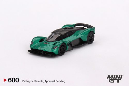 Minigt - 1:64 Aston Martin Valkyrie, Aston Martin Racing Green (LHD) - MINI GT