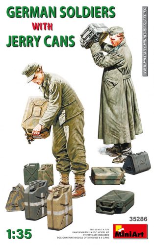 Miniart - German Soldiers w/Jerry Cans