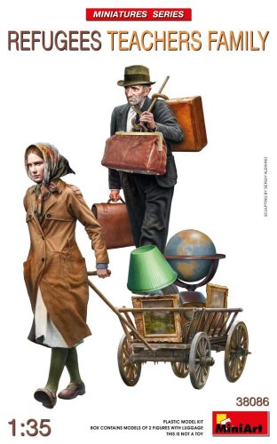 Miniart - Refugees. Teachers Family