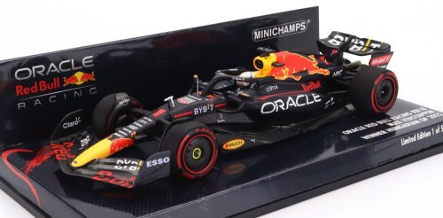 Minichamps - RED BULL F1  RB18 TEAM ORACLE RED BULL RACING N 1 WINNER HUNGARIAN GP WORLD CHAMPION 2022 MAX VERSTAPPEN MATT BLUE YELLOW RED