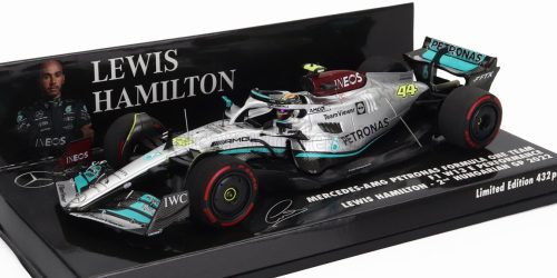 Minichamps - MERCEDES GP F1 W13E TEAM MERCEDES-AMG PETRONAS F1 N 44 2nd HUNGARIAN GP 2022 LEWIS HAMILTON SILVER GREEN