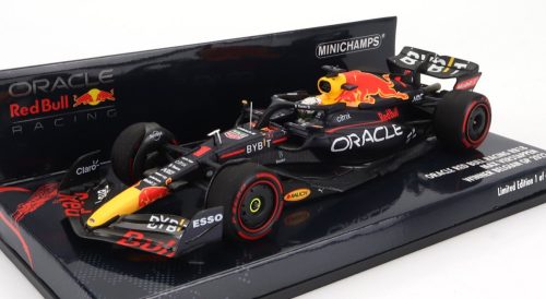 Minichamps - RED BULL F1  RB18 TEAM ORACLE RED BULL RACING N 1 WORLD CHAMPION WINNER BELGIUM GP 2022 MAX VERSTAPPEN MATT BLUE YELLOW RED