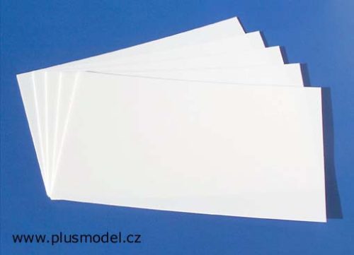 Plus Model - Plastik Platten 0,8 mm