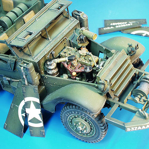 Plus Model - U.S. Troop Carrier Halftrack – engine set