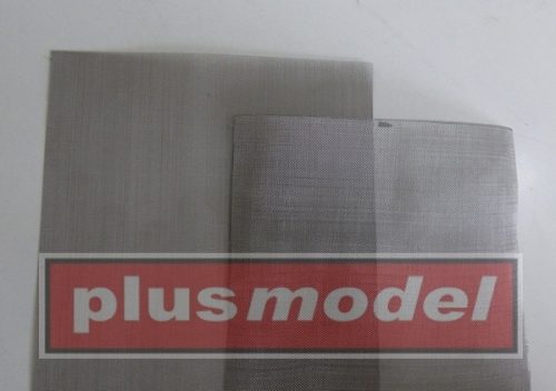 Plus Model - fine mesh metal, for 1/35 scale, 105 mm * 190 mm.