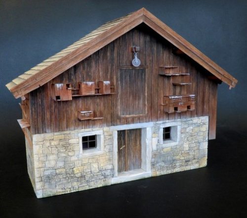 Plus Model - Farmhouse