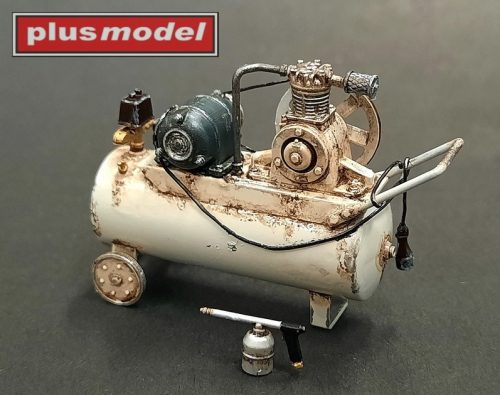 Plus model - 1/35 German compressor WWII