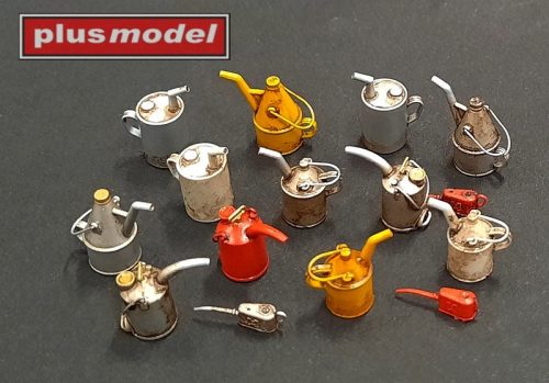 Plus model - 1/35 Oil canisters