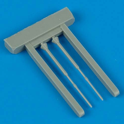 Quickboost - 1/48 Su-27 Flanker B pitot tubes