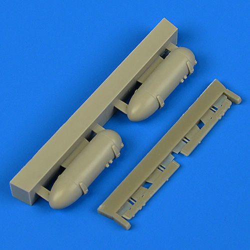 Quickboost - Kawasaki Ki-61-Id Hien drop tanks w.pylo for Tamiya