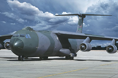 Lockheed C-141B Starlifter