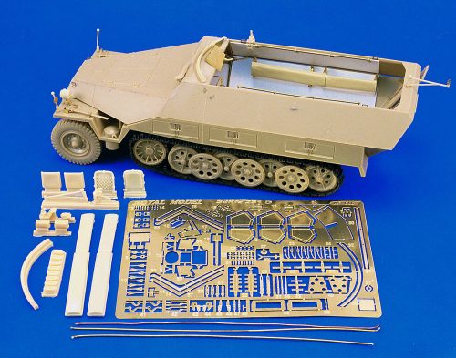 Royal Model - Sd. Kfz. 251 D