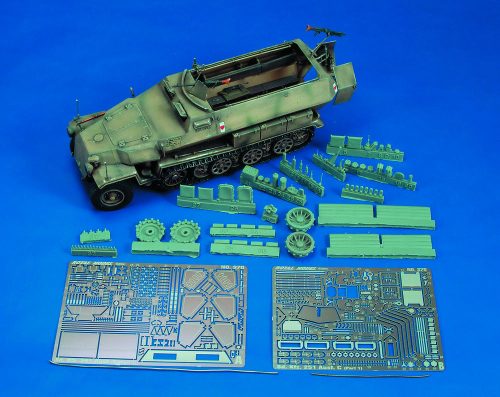 Royal Model - Sd.Kfz. 251C part 1 (for Dragon kit)