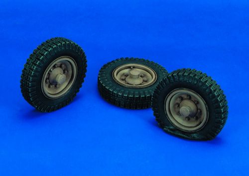 Royal Model - Wheels Sd.Kfz. 251 C/D