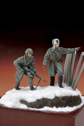 Royal Model - Italian infantryman and officer 'Russia 1943'