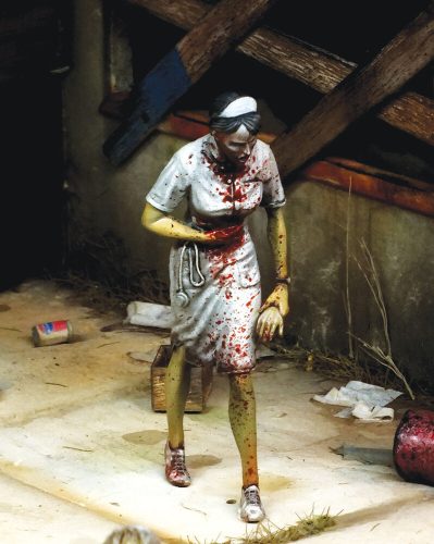 Royal Model - Nurse zombie 'Zombies serie'