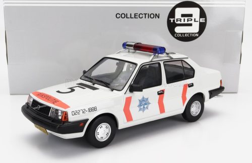 TRIPLE9 - VOLVO 340 DL DUTCH POLICE RIJKSPOLITIE 1987 WHITE ORANGE